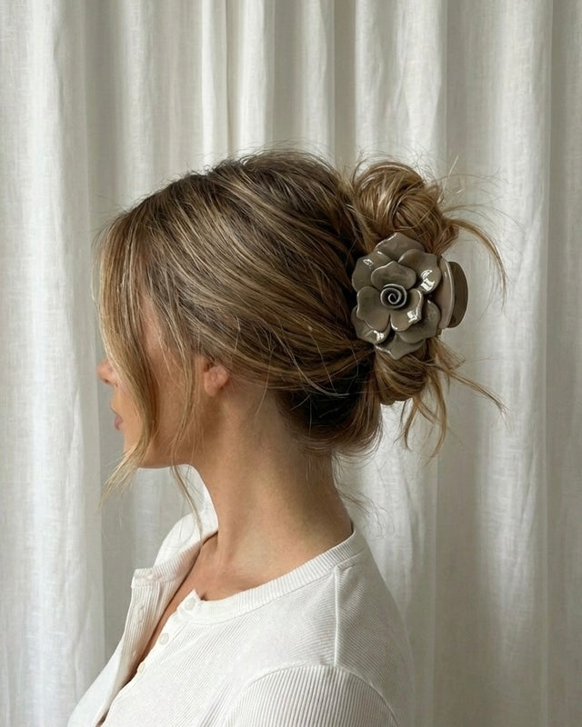 Elle Maxi Acetat-Haarspange – Olive Gloss