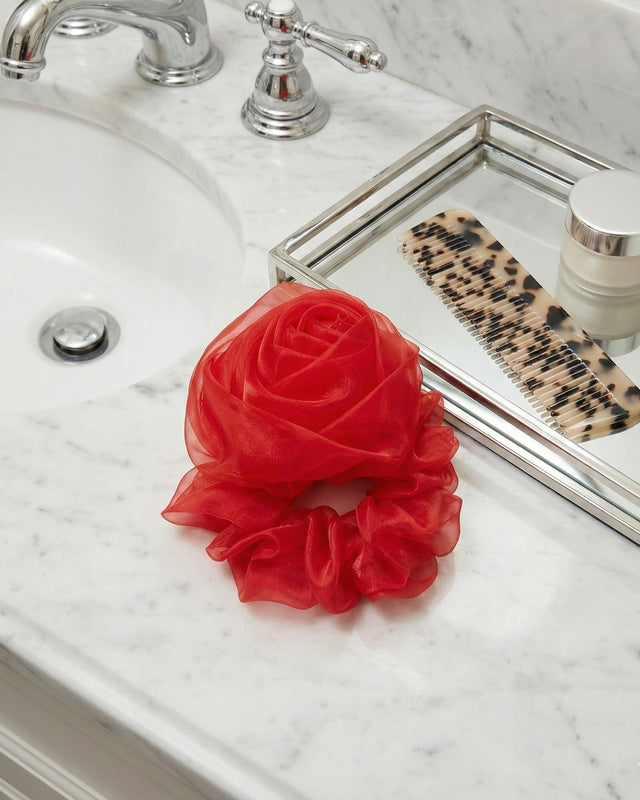 Scarlet Organza Scrunchie - Rot